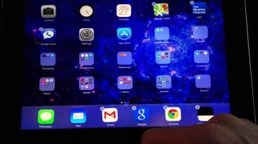 iphone ipad gmail app not scroll