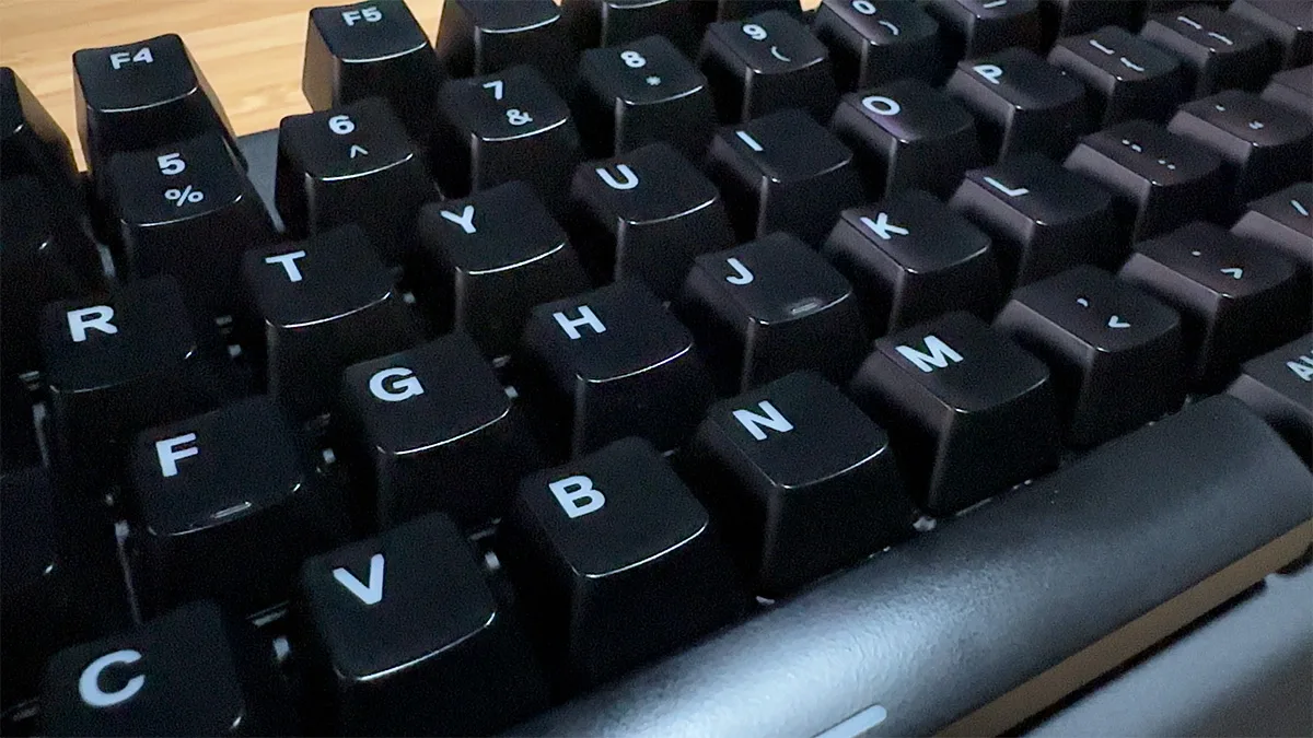 Clean keyboard after deep cleaning and reassembly with keycaps installed